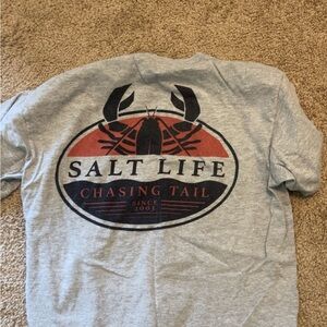 Salt Life Gray T-Shirt with Crab Design